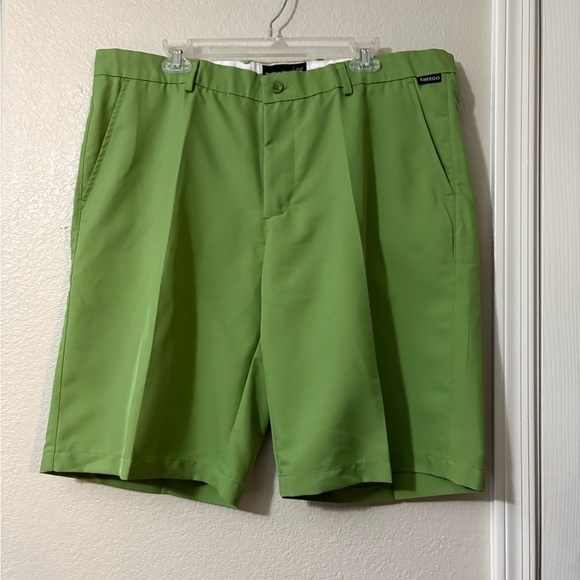 Tattoo Golf Other - Tattoo Golf Green Flat Front Performance Golf Shorts. Size 38